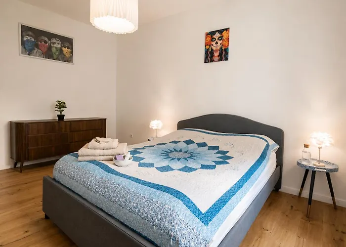 Daire Modern 3br Belvedere With Balconies *
